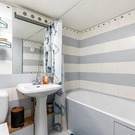 Appartement Pere Lachaise Parijs